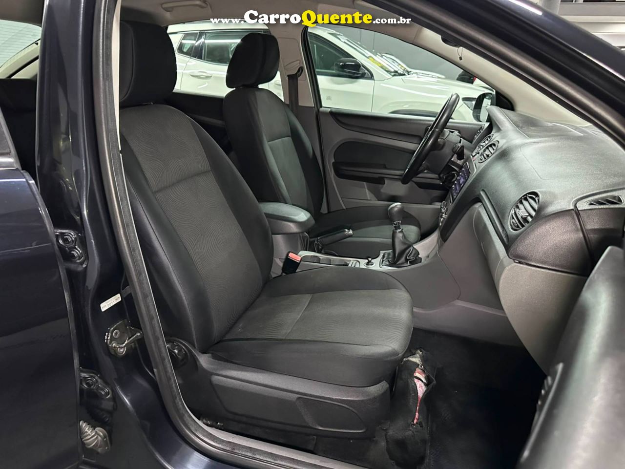 FORD FOCUS 1.6 GL 8V 2012 - Loja