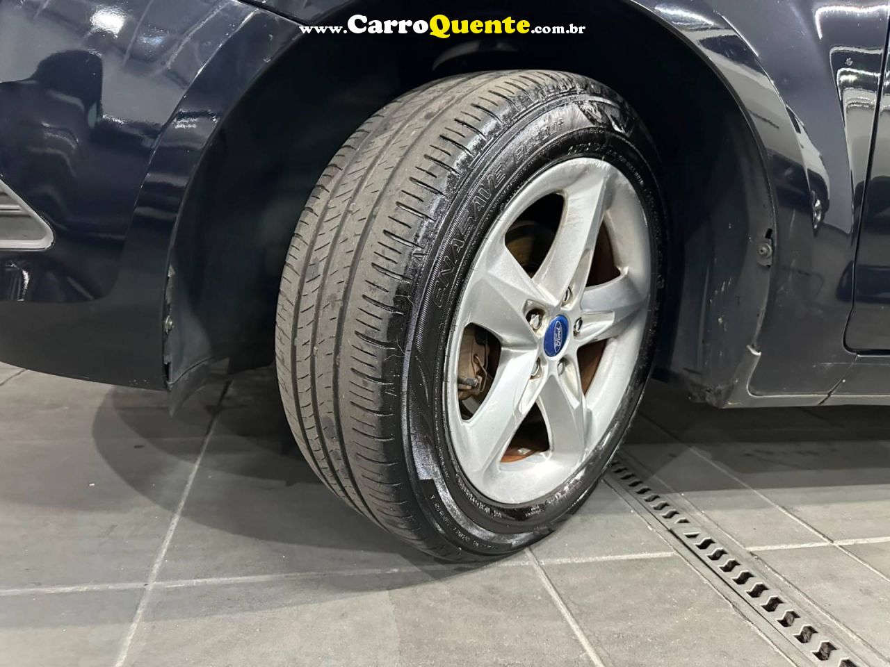 FORD FOCUS 1.6 GL 8V 2012 - Loja
