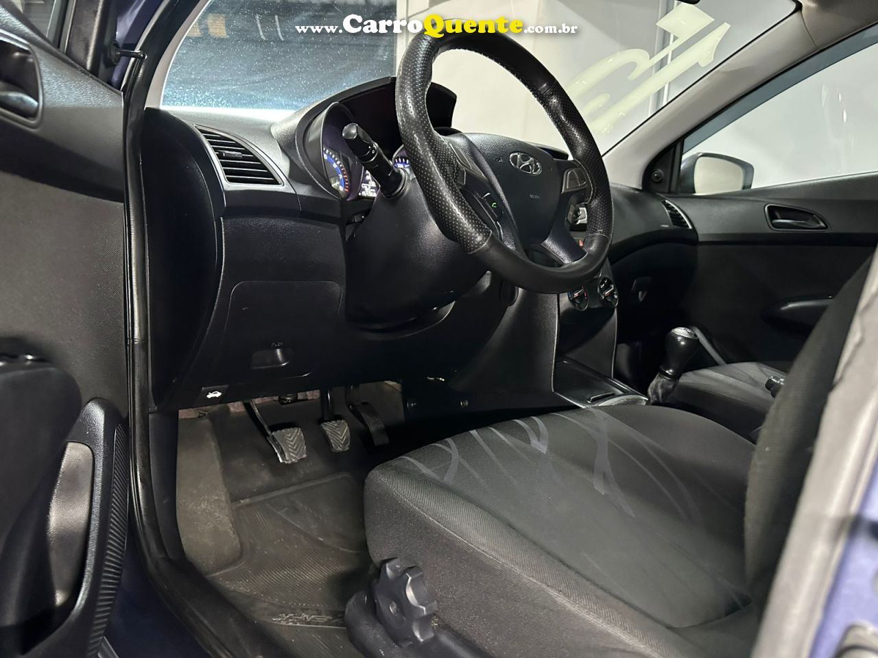 HYUNDAI HB20 1.0 COMFORT PLUS 12V 2015 - Loja