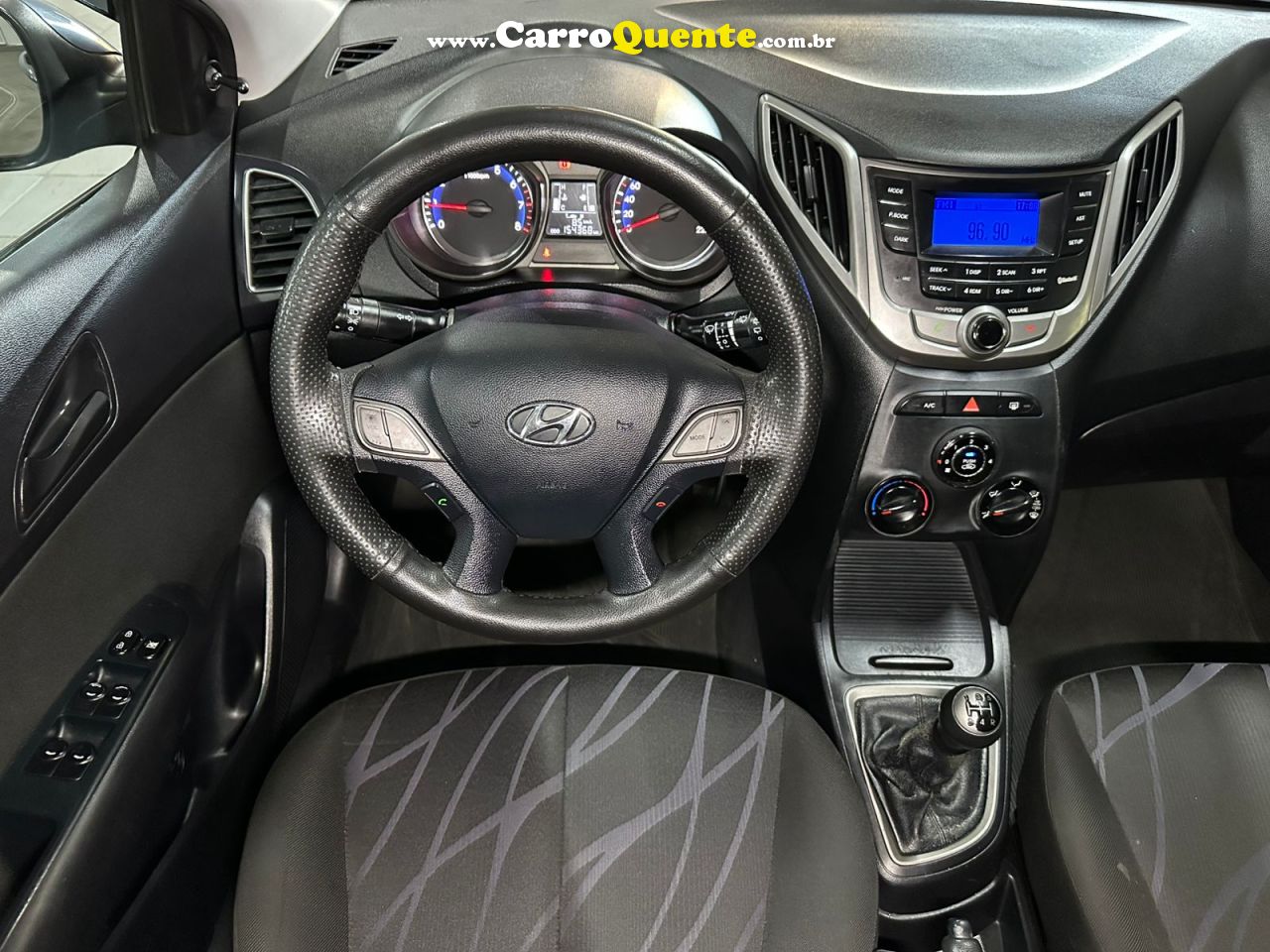 HYUNDAI HB20 1.0 COMFORT PLUS 12V 2015 - Loja