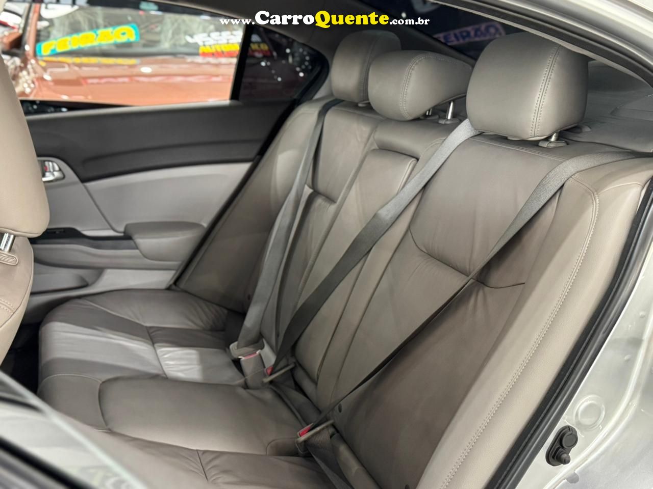 HONDA CIVIC 2.0 LXR 16V 2014 - Loja