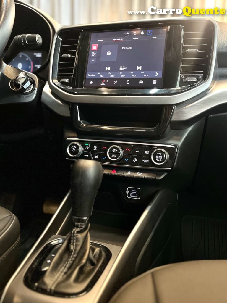 FIAT   TORO FREEDOM 2.0 16V 4X4 DIESEL AUT.   CINZA 2022 2.0 DIESEL - Loja