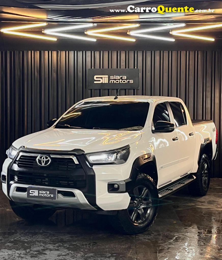 TOYOTA   HILUX CD 4X4 2.8 DIESEL MEC.   BRANCO 2022 2.8 DIESEL - Loja