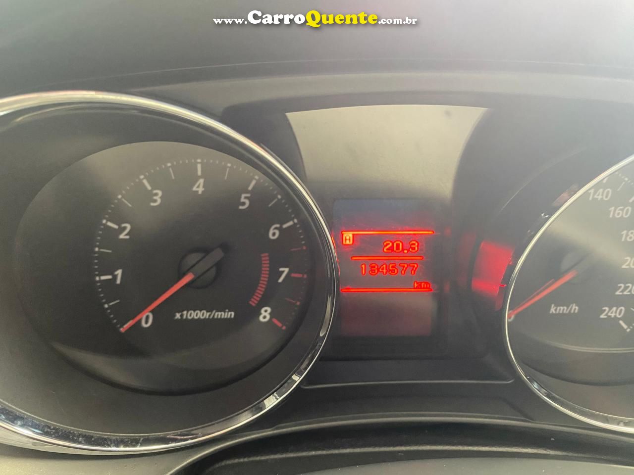 MITSUBISHI   ASX 2.0 16V 160CV AUT.   VERDE 2015 2.0 GASOLINA - Loja