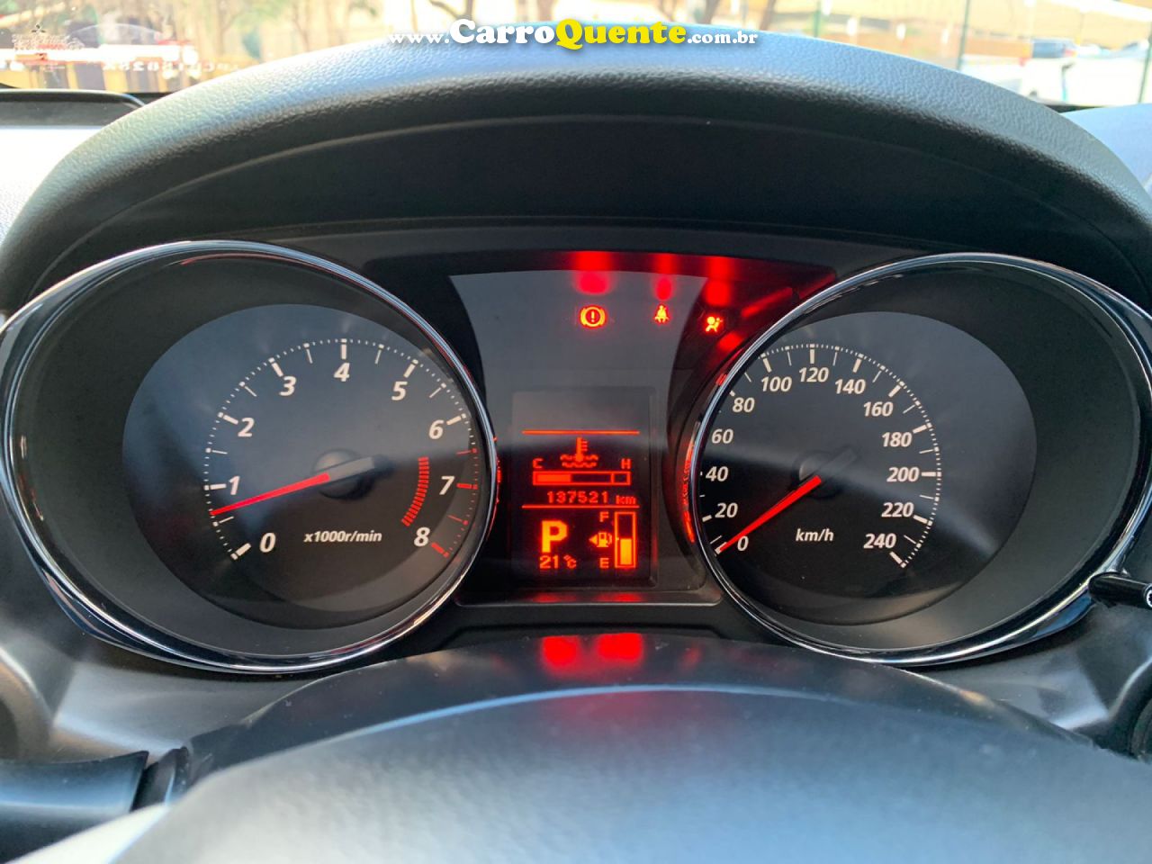 MITSUBISHI   2.0 4X2 16V GASOLINA 4P AUTOMÁTICO   PRATA 2015 2.0 GASOLINA - Loja