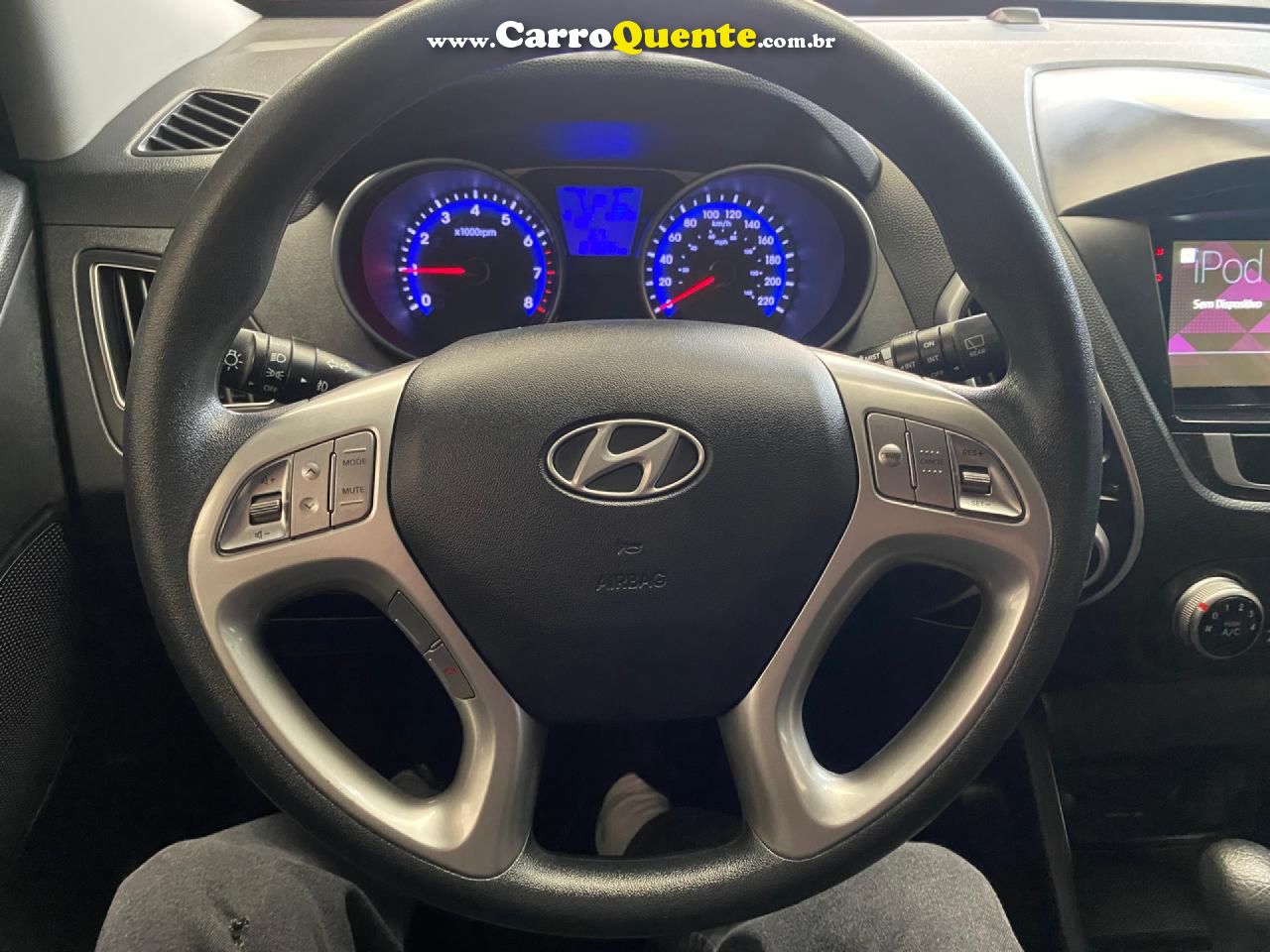 HYUNDAI   IX35 GLS 2.0 16V 2WD FLEX AUT.   BRANCO 2015 2.0 FLEX - Loja