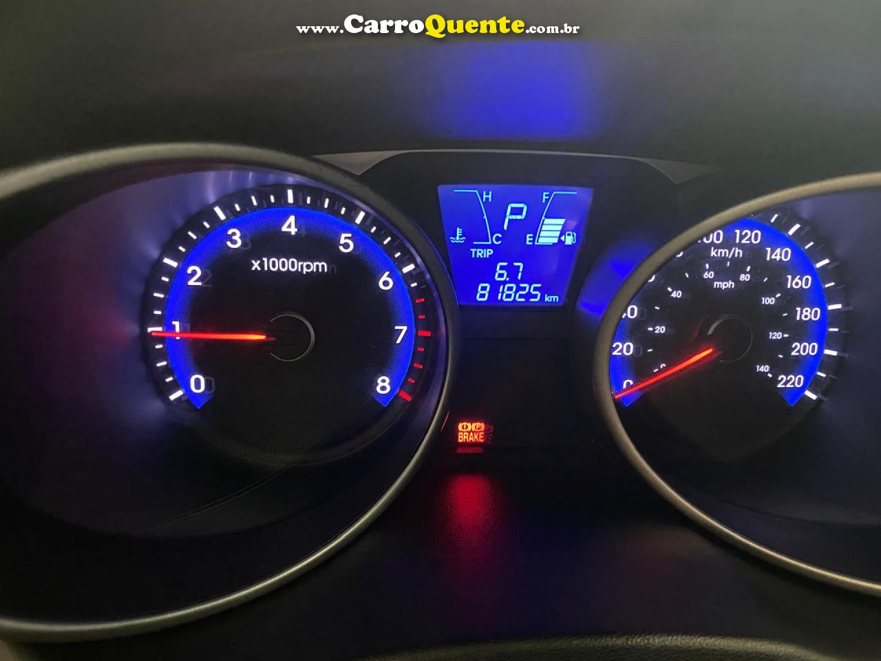 HYUNDAI   IX35 GLS 2.0 16V 2WD FLEX AUT.   BRANCO 2015 2.0 FLEX - Loja