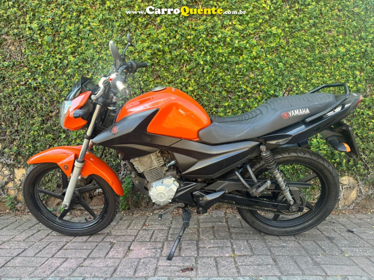 YAMAHA    YBR FACTOR 150   LARANJA 2016 150 GASOLINA - Loja