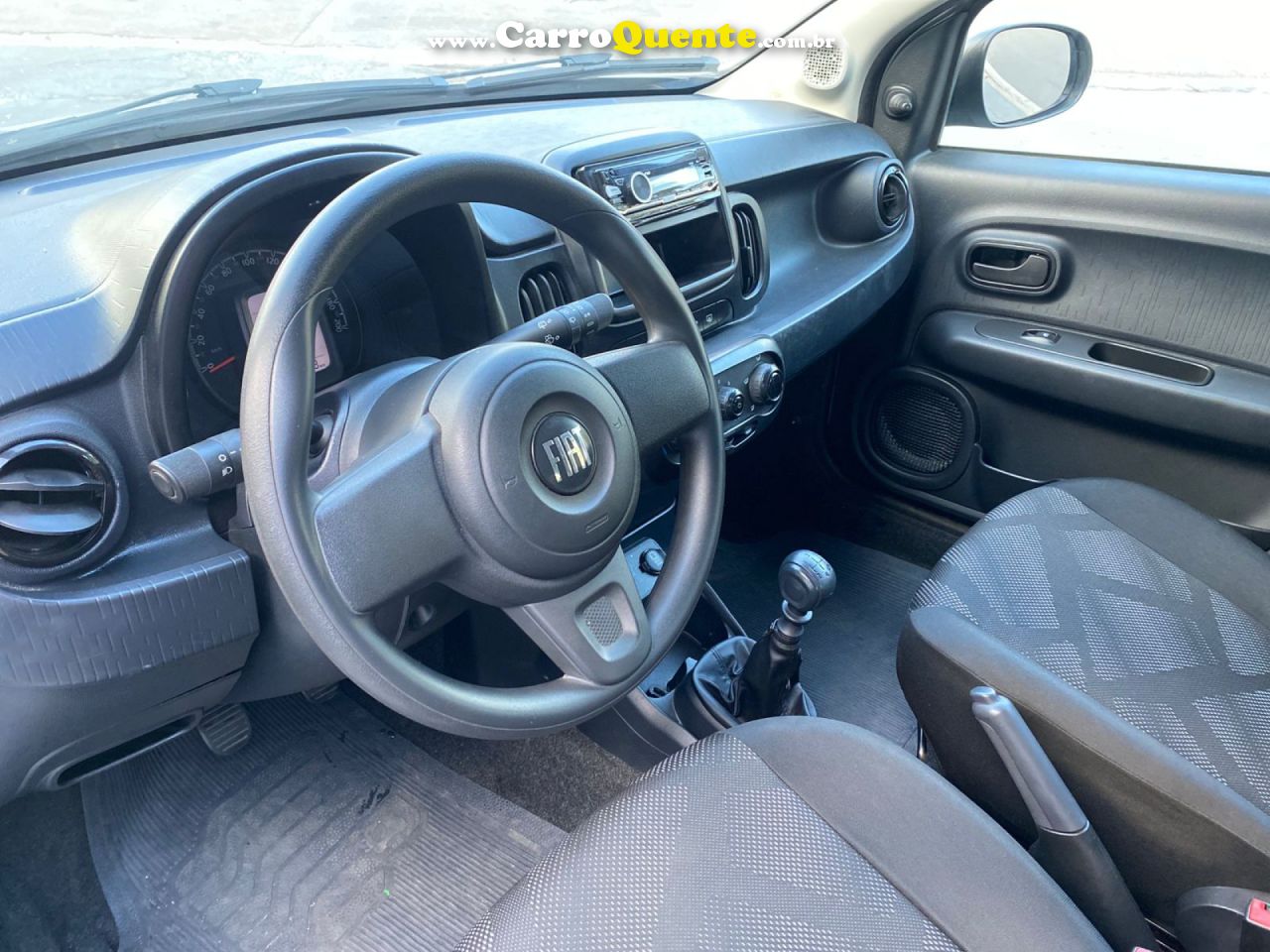 FIAT   MOBI LIKE 1.0 FIRE FLEX 5P.   PRATA 2025 1.0 FLEX - Loja