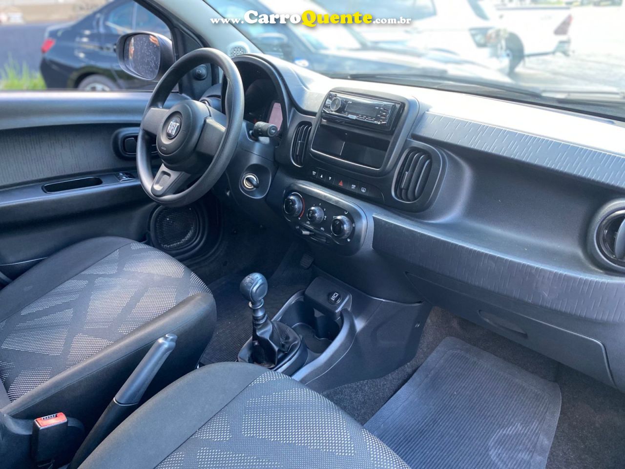 FIAT   MOBI LIKE 1.0 FIRE FLEX 5P.   PRATA 2025 1.0 FLEX - Loja