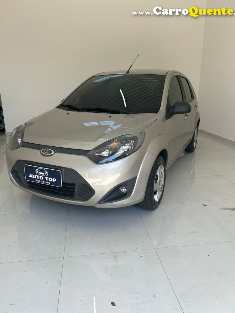 FORD   FIESTA SE 1.0 8V FLEX 5P   PRATA 2014 1.0 FLEX - Loja