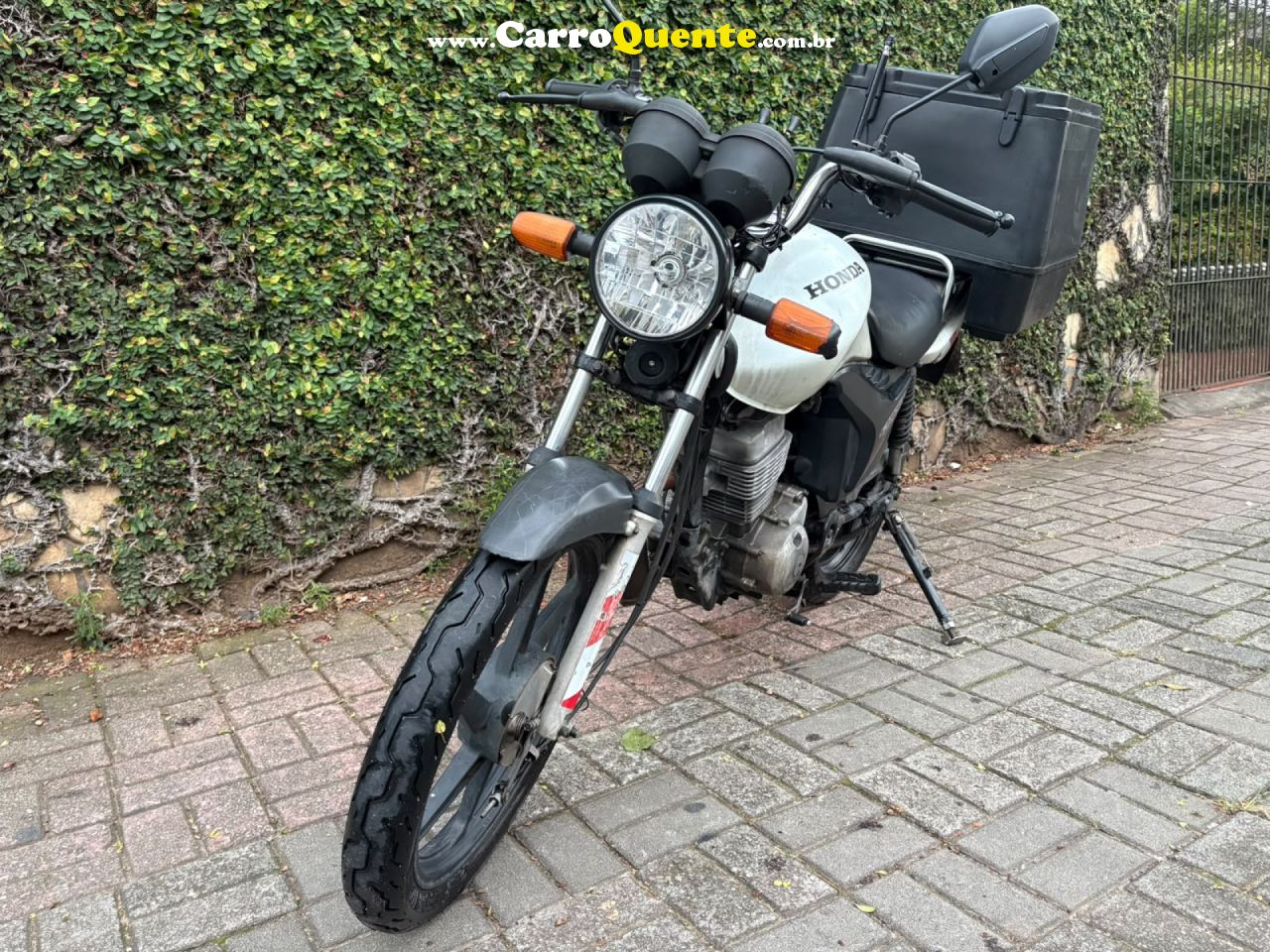 HONDA   CG 125 FAN  FAN KS  125 I FAN   BRANCO 2013 125 GASOLINA - Loja