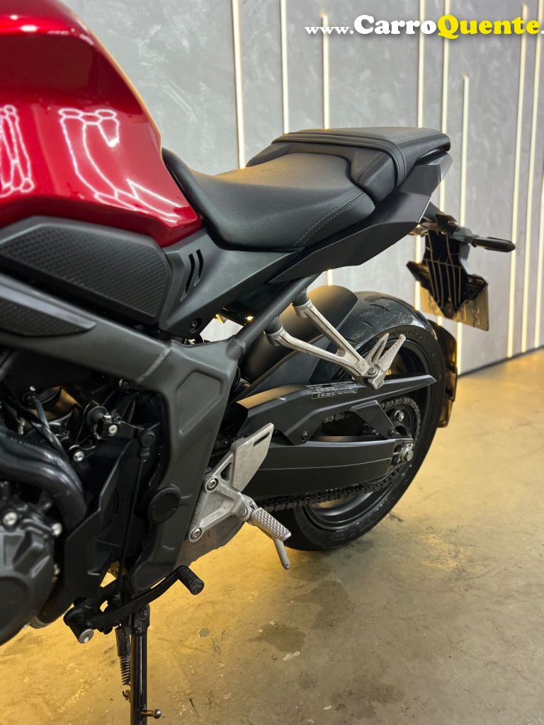 HONDA   CB 650R   VERMELHO 2024 650 GASOLINA - Loja