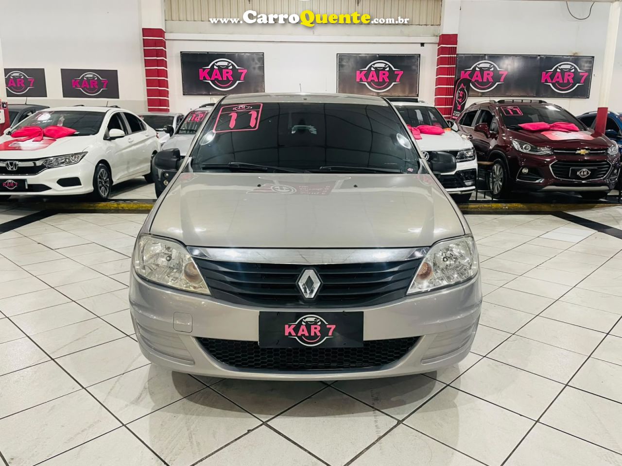 RENAULT   LOGAN AUTHENTIQUE HI-FLEX 1.0 16V 4P   BEGE 2011 1.0 GASOLINA - Loja