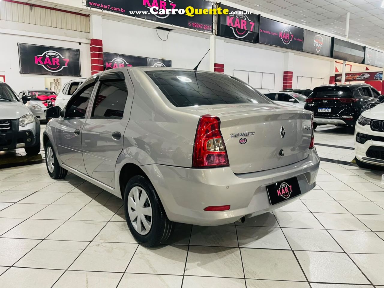 RENAULT   LOGAN AUTHENTIQUE HI-FLEX 1.0 16V 4P   BEGE 2011 1.0 GASOLINA - Loja