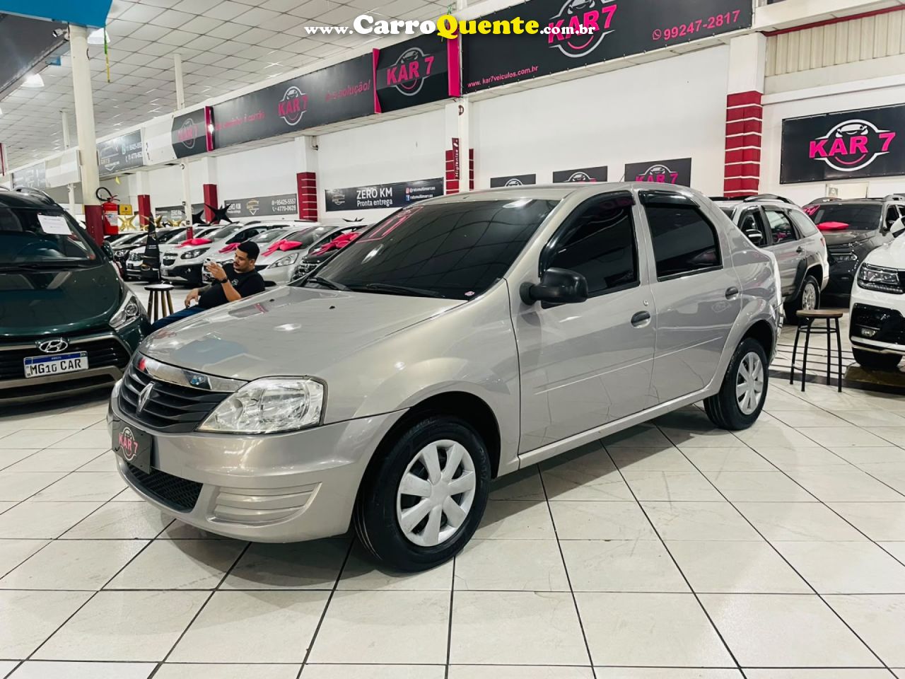 RENAULT   LOGAN AUTHENTIQUE HI-FLEX 1.0 16V 4P   BEGE 2011 1.0 GASOLINA - Loja