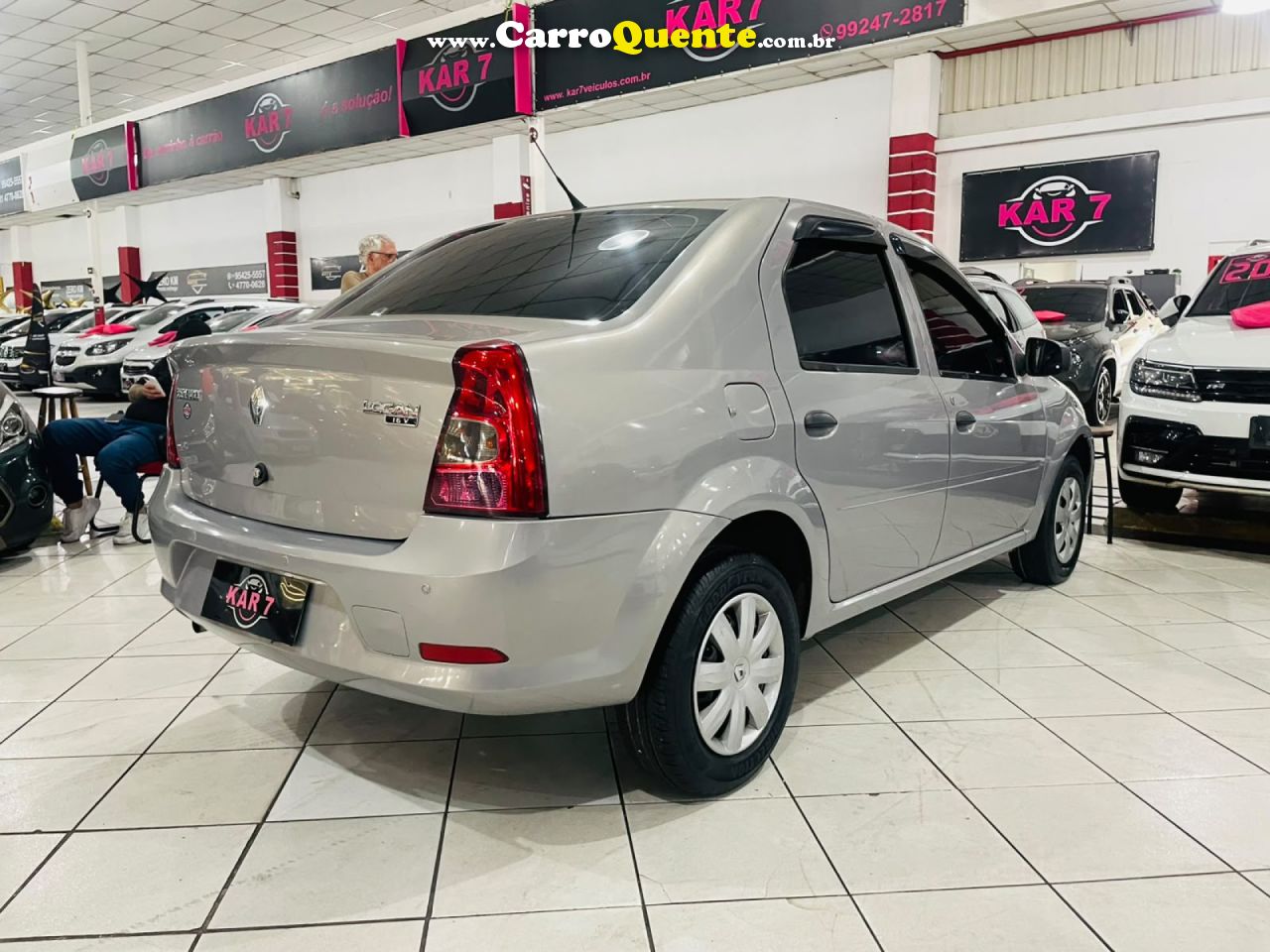 RENAULT   LOGAN AUTHENTIQUE HI-FLEX 1.0 16V 4P   BEGE 2011 1.0 GASOLINA - Loja