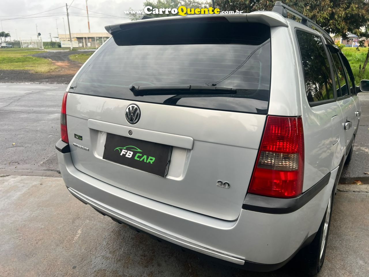 VOLKSWAGEN   PARATI CROSSOVER 2.0 8V 1.0 16V TB 4P   PRATA 2004 2.0 GASOLINA - Loja