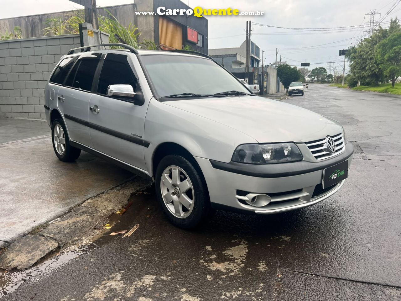 VOLKSWAGEN   PARATI CROSSOVER 2.0 8V 1.0 16V TB 4P   PRATA 2004 2.0 GASOLINA - Loja
