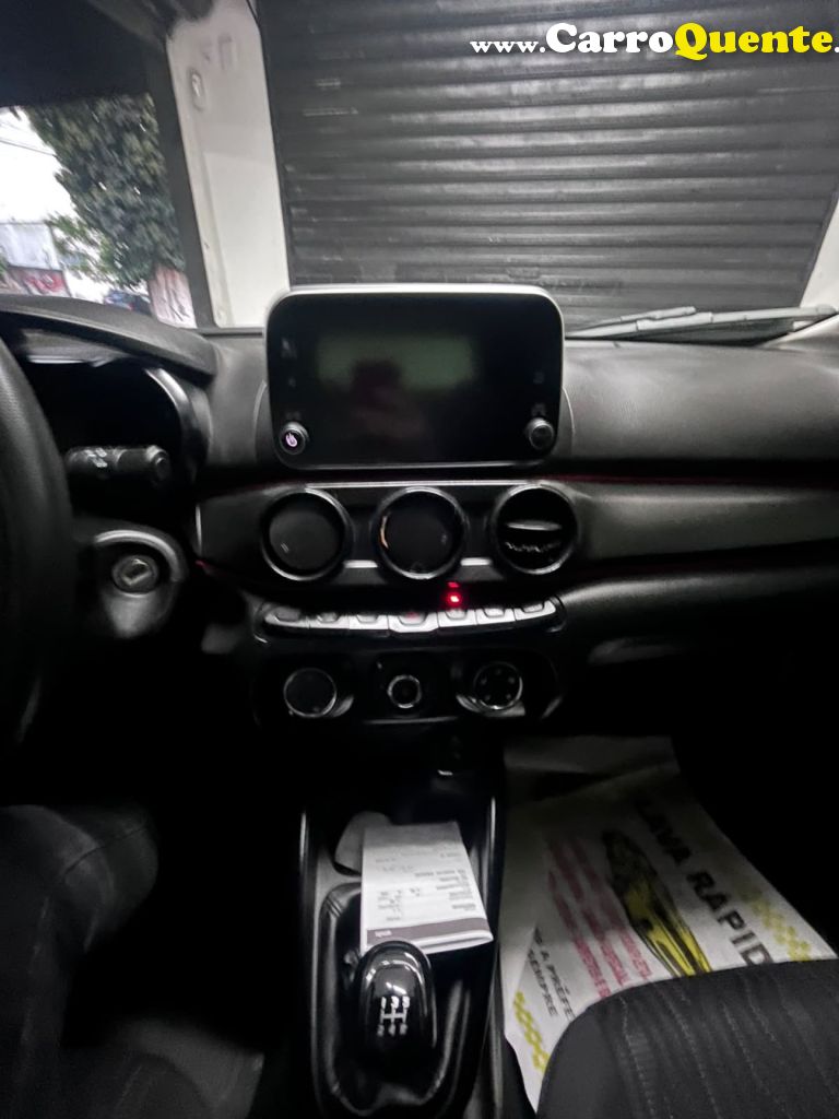 FIAT   CRONOS DRIVE 1.3 8V FLEX   PRATA 2022 1.3 FLEX - Loja