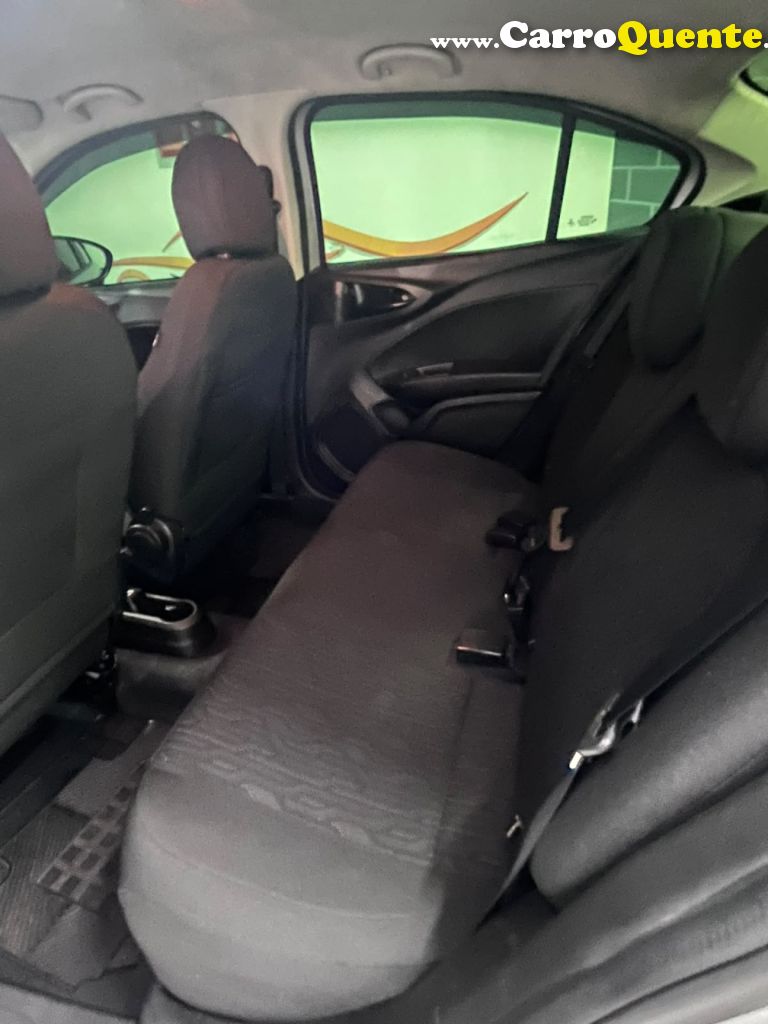 FIAT   CRONOS DRIVE 1.3 8V FLEX   PRATA 2022 1.3 FLEX - Loja