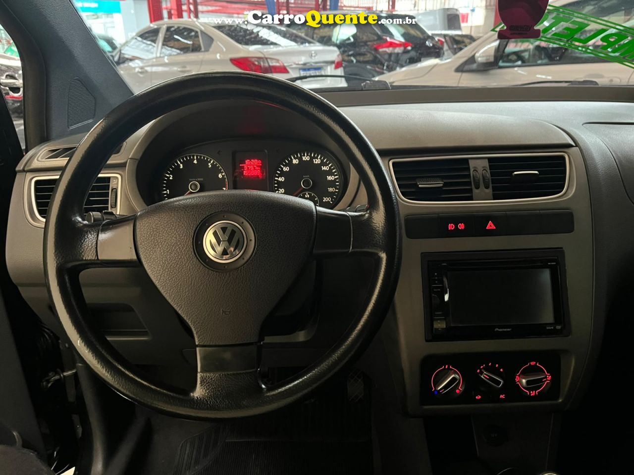 VOLKSWAGEN   FOX 1.0 MI TOTAL FLEX 8V 5P   PRETO 2012 1.0 FLEX - Loja