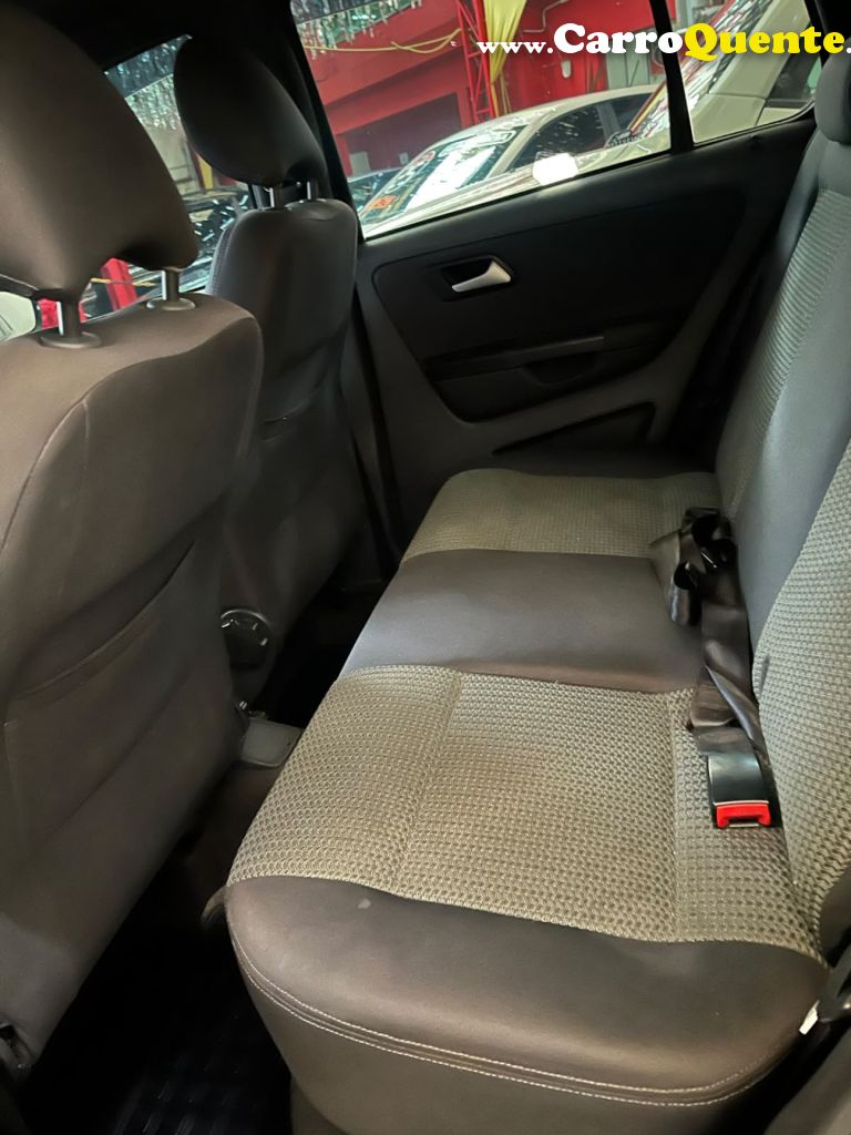 VOLKSWAGEN   FOX 1.0 MI TOTAL FLEX 8V 5P   PRETO 2012 1.0 FLEX - Loja
