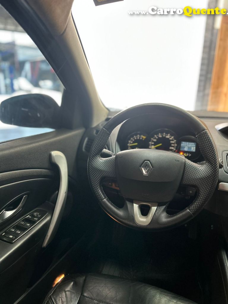RENAULT   FLUENCE SED. DYNAMIQUE 2.0 16V FLEX AUT.   CINZA 2011 2.0 GASOLINA - Loja
