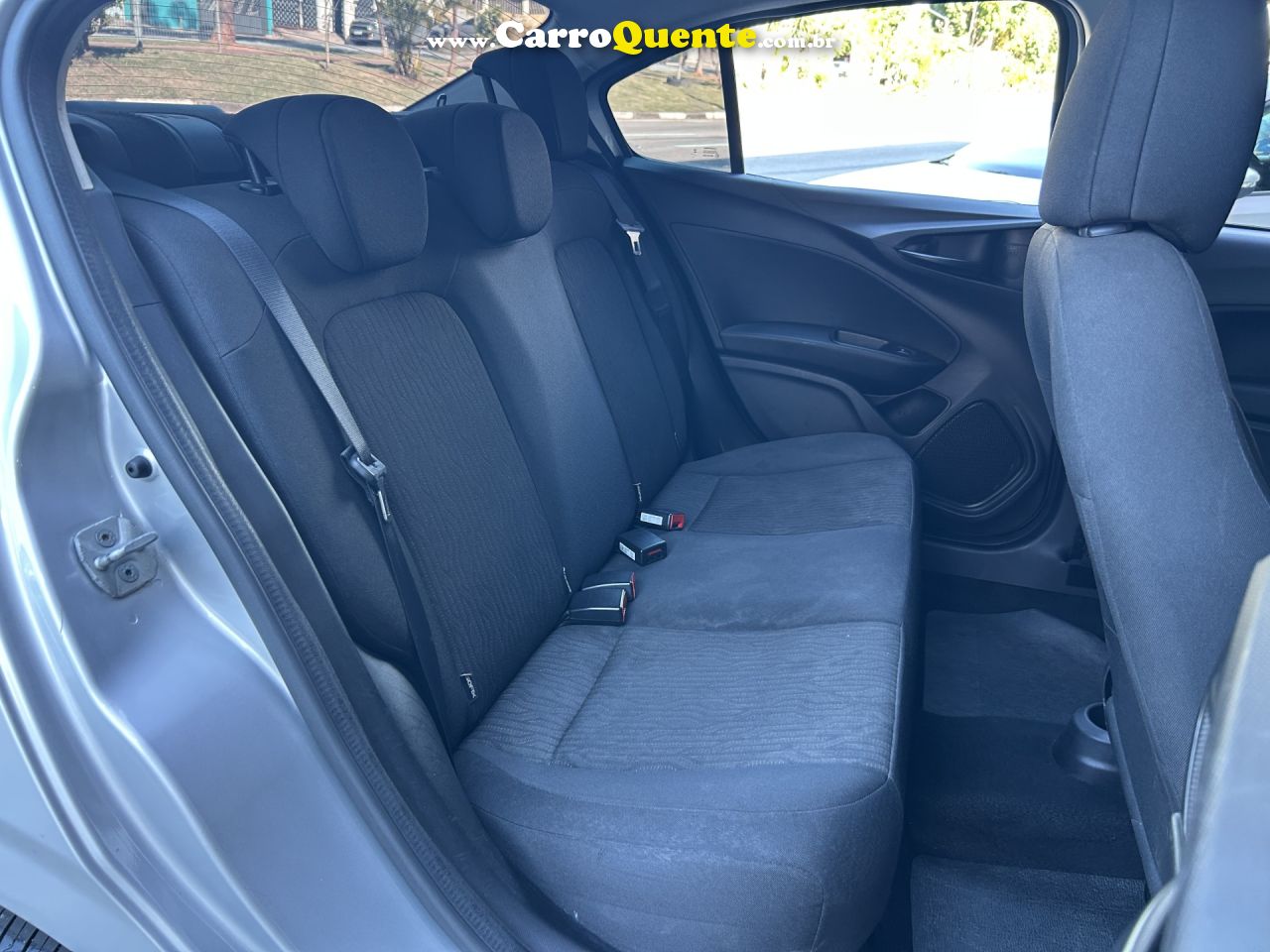 FIAT   CRONOS DRIVE 1.0 6V FLEX   PRATA 2024 1.0 FLEX - Loja