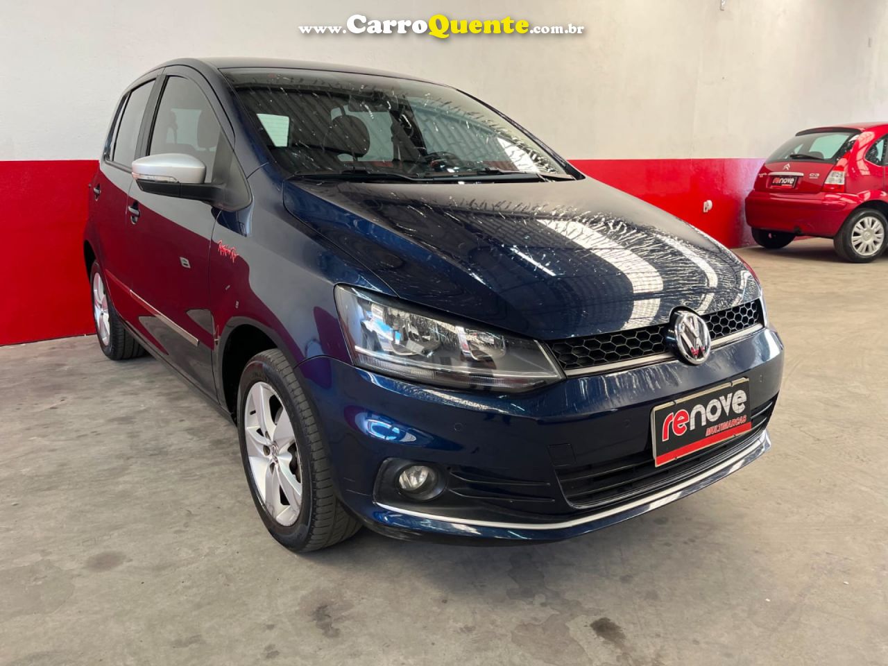 VOLKSWAGEN   FOX ROCK IN RIO 1.6 MI TOTAL FLEX 8V 5P   AZUL 2016 1.6 FLEX - Loja