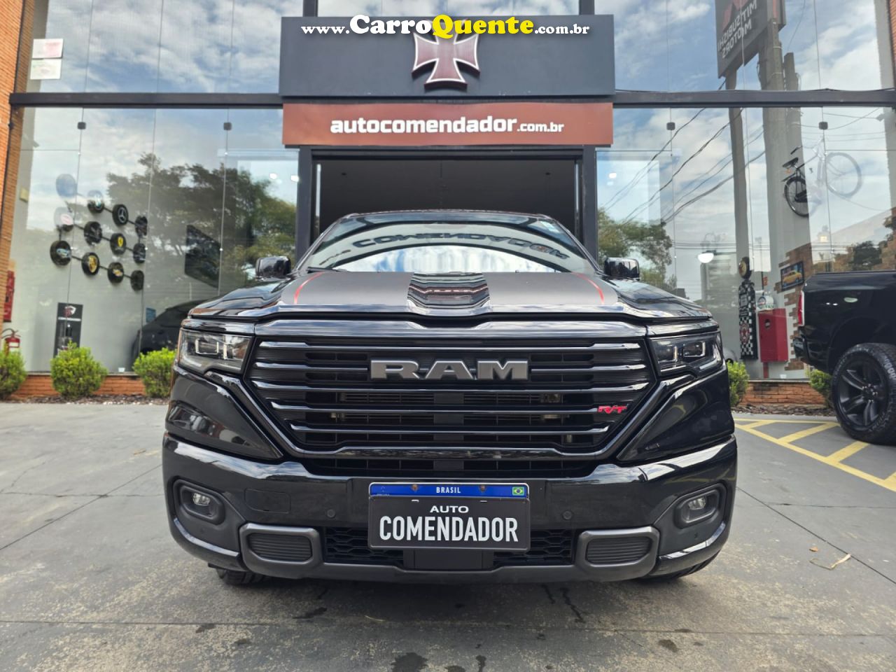RAM   RAMPAGE RT HURRIC. 4 2.0 TB CD 4X4 AUT.   PRETO 2024 2.0 GASOLINA - Loja