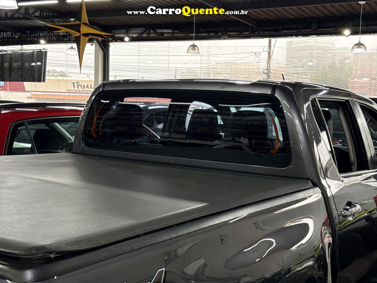 TOYOTA   HILUX CD SRV 4X4 2.8 TDI DIESEL AUT.   CINZA 2022 2.8 DIESEL - Loja