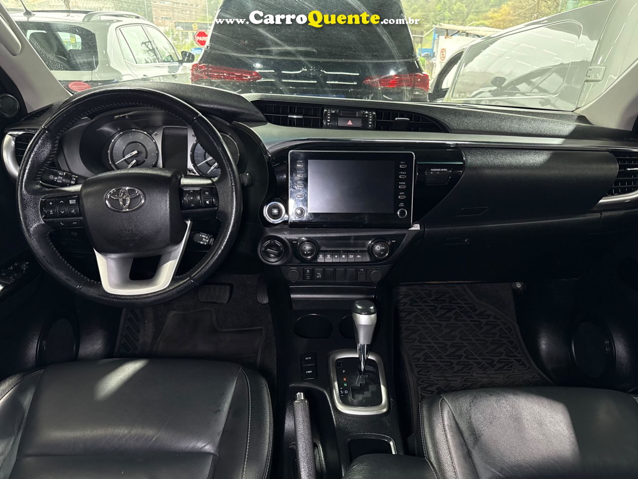 TOYOTA   HILUX CD SRV 4X4 2.8 TDI DIESEL AUT.   CINZA 2022 2.8 DIESEL - Loja