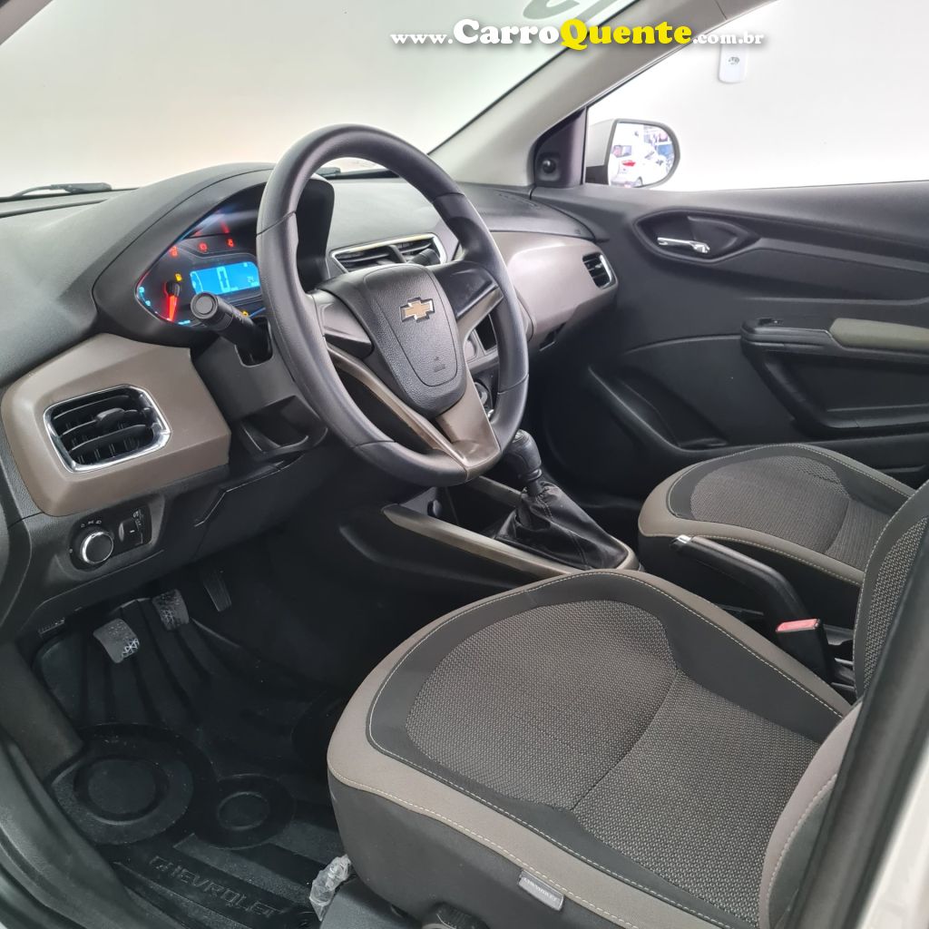 CHEVROLET   PRISMA SED. LT 1.0 8V FLEXPOWER 4P   PRATA 2015 1.0 FLEX - Loja