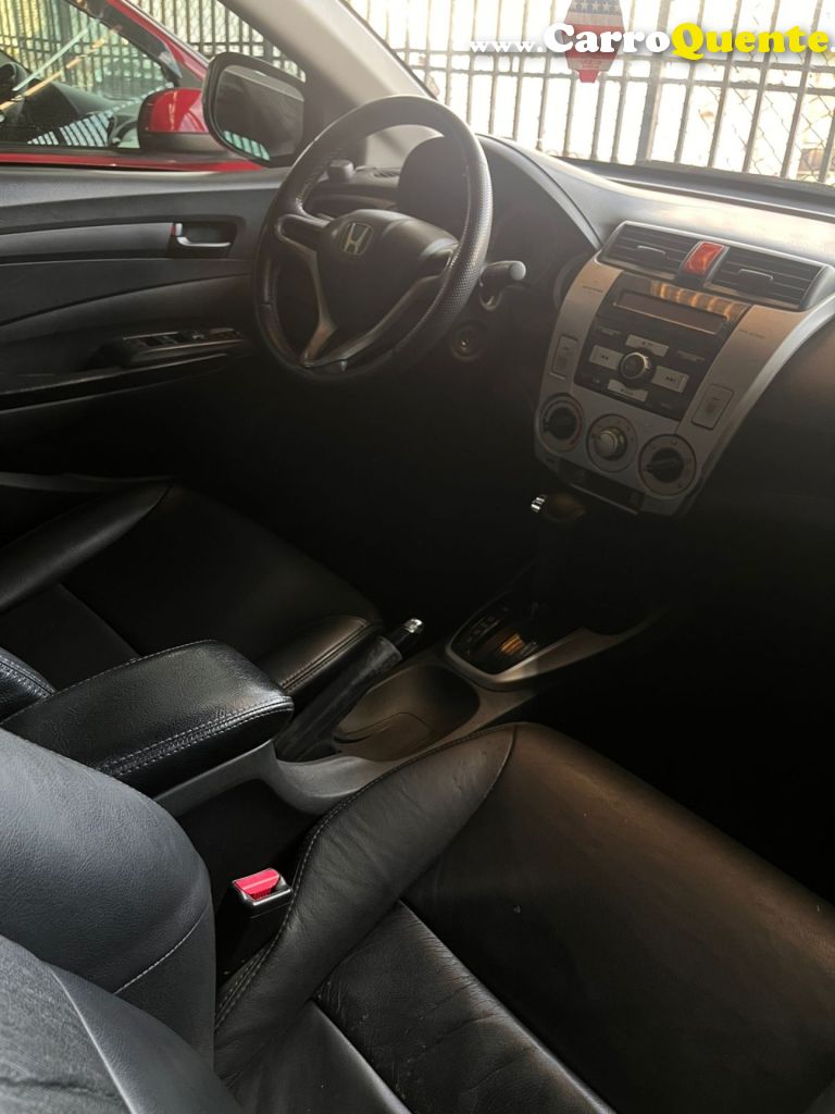 HONDA   CITY SEDAN LX 1.5 FLEX 16V 4P AUT.   PRATA 2011 1.5 FLEX - Loja