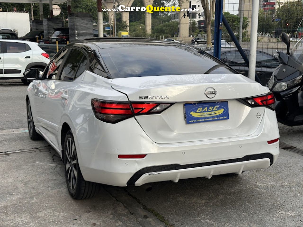 NISSAN   SENTRA EXCLU. INT. PREMIUM 2.0 16V AUT.   BRANCO 2025 2.0 16V GASOLINA - Loja