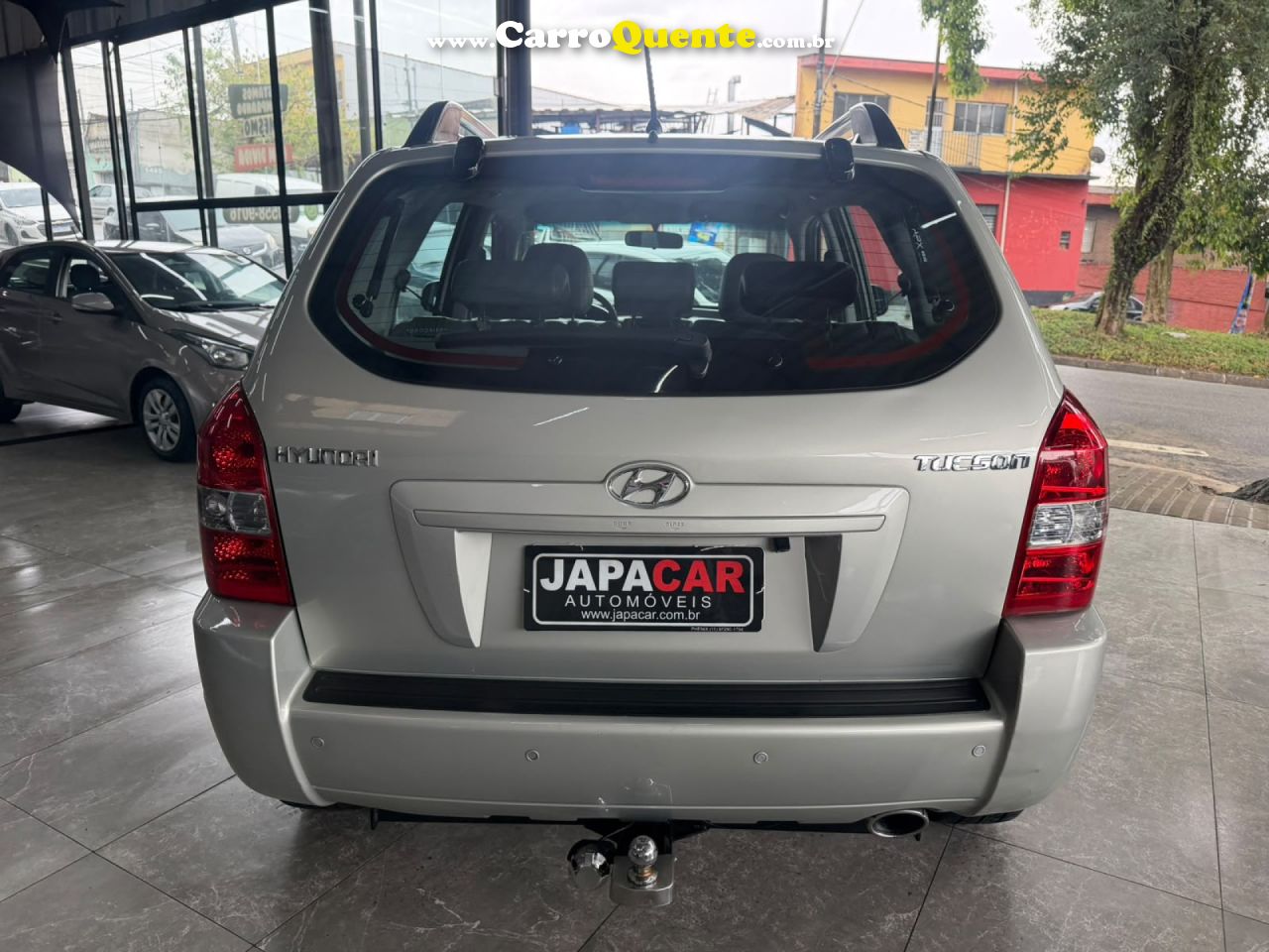 HYUNDAI   TUCSON 2.0 16V MEC.   PRATA 2011 2.0 GASOLINA - Loja