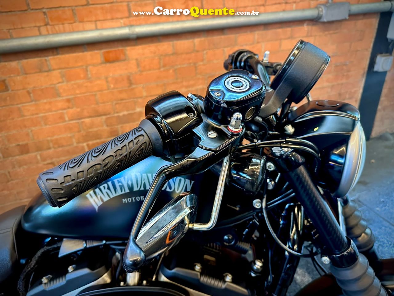 HARLEY-DAVIDSON SPORTSTER XL 883 N IRON 2014 - Loja