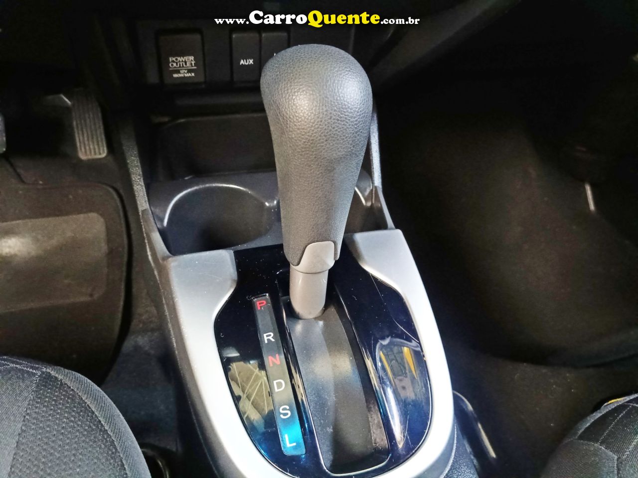 HONDA FIT 2016 - Loja