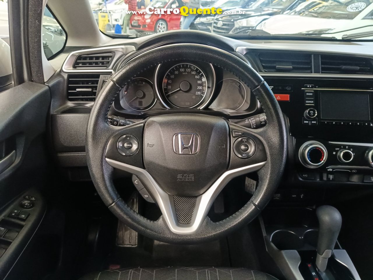 HONDA FIT 2016 - Loja