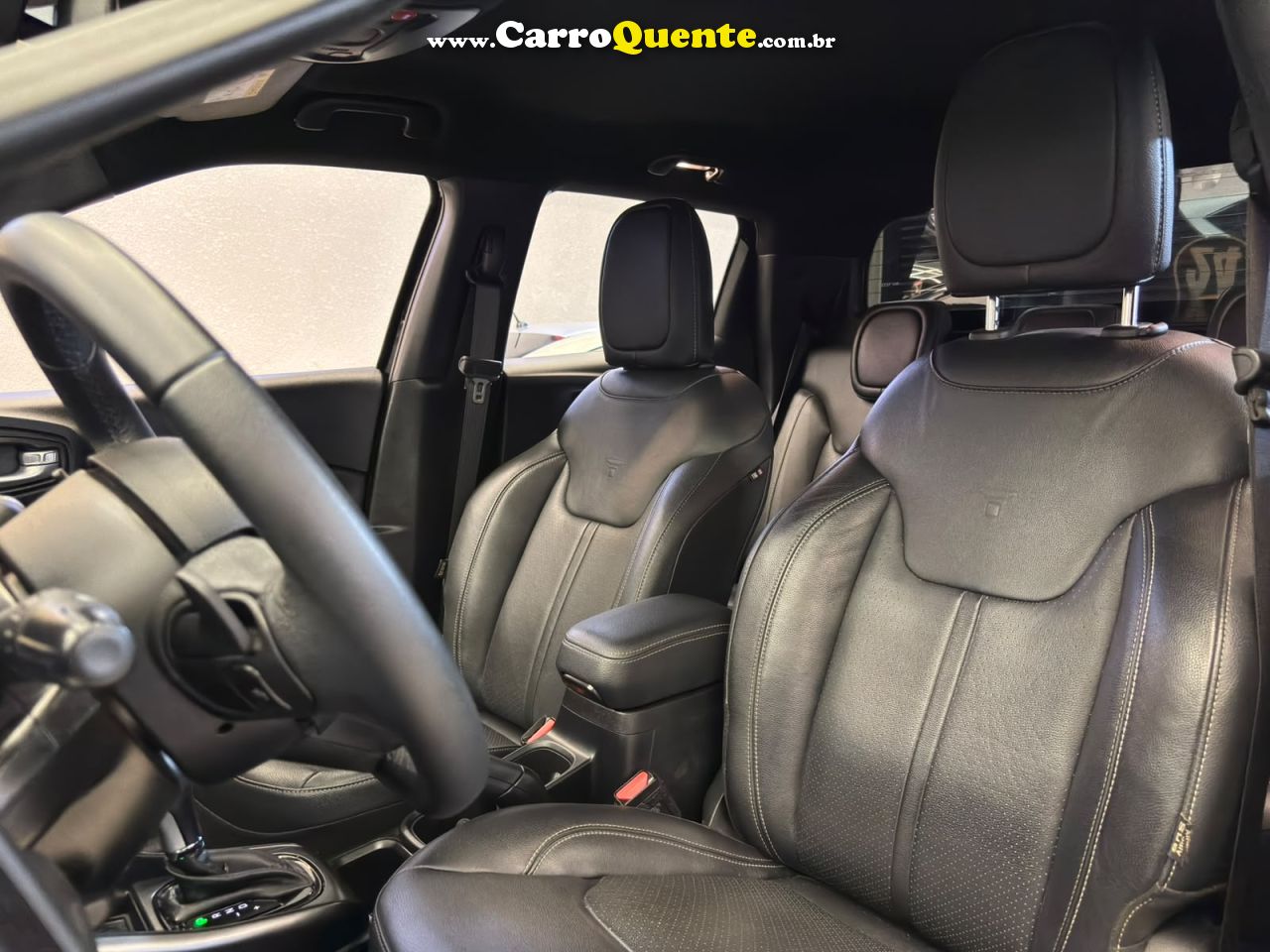 FIAT TORO 1.3 TURBO 270 VOLCANO 2024 - Loja