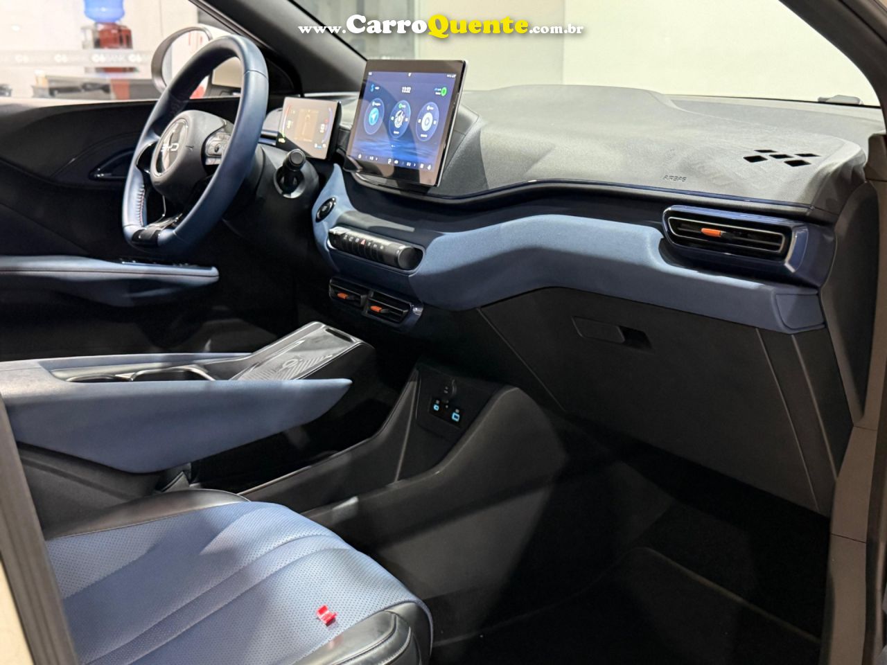 BYD DOLPHIN MINI 38 KW 5L 2025 - Loja