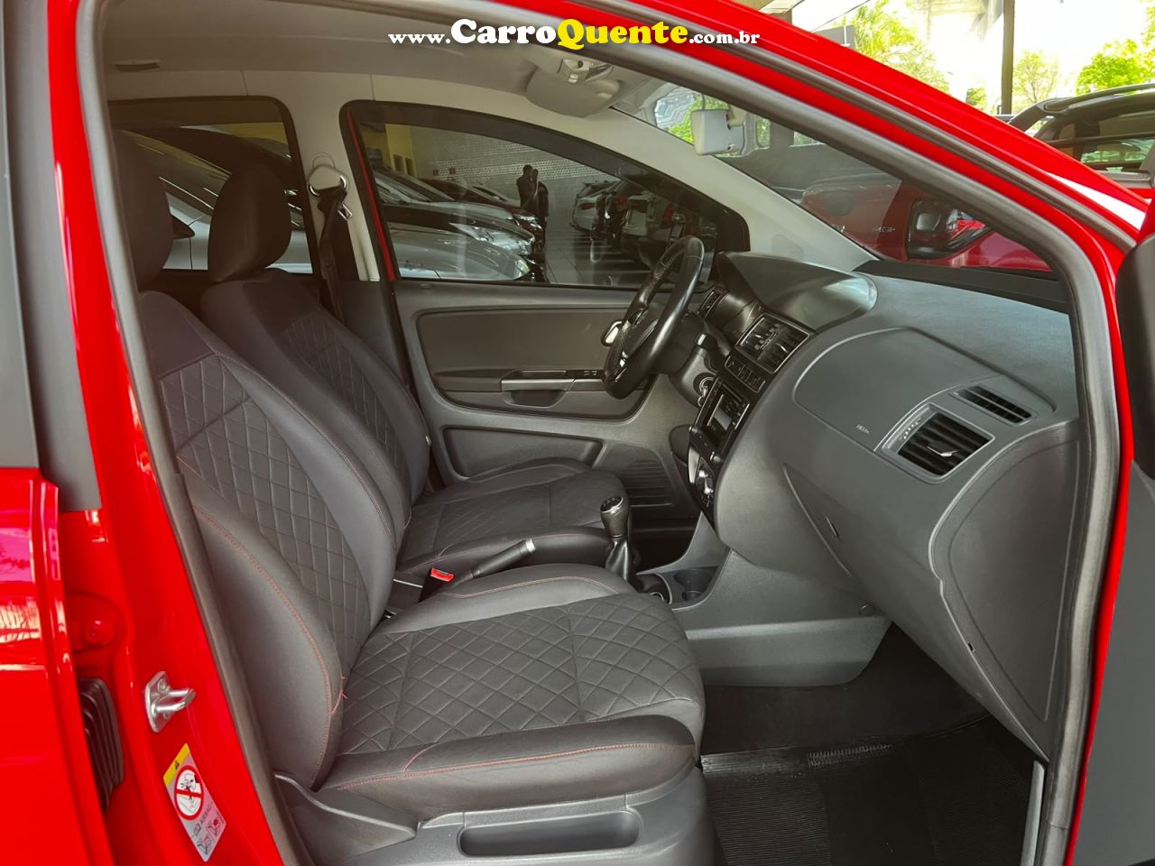 VOLKSWAGEN FOX 1.6 MSI HIGHLINE 16V 2016 - Loja