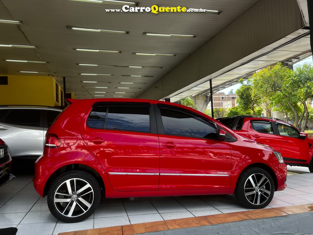VOLKSWAGEN FOX 1.6 MSI HIGHLINE 16V 2016 - Loja