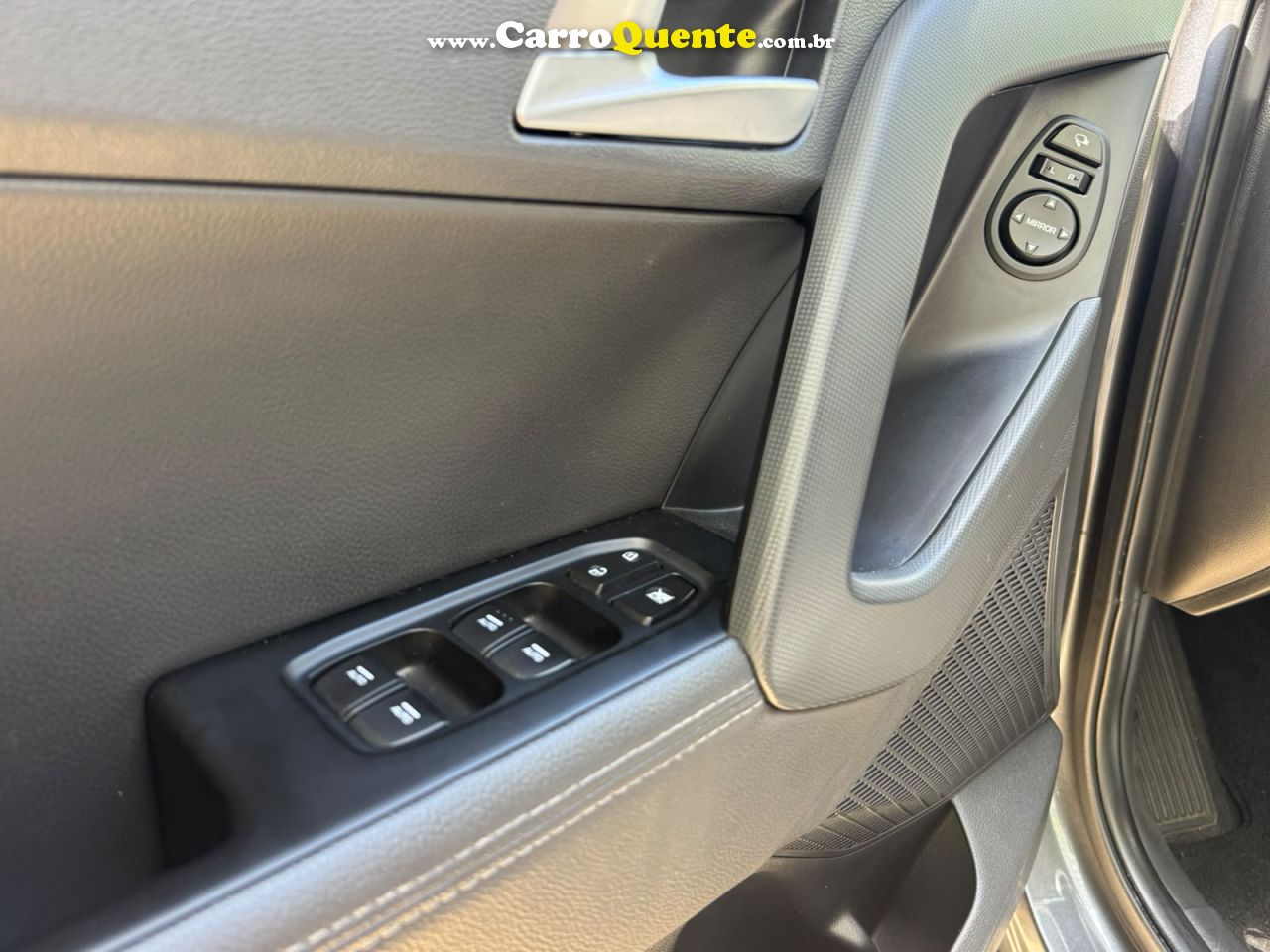 HYUNDAI CRETA 2.0 16V PRESTIGE 2019 - Loja