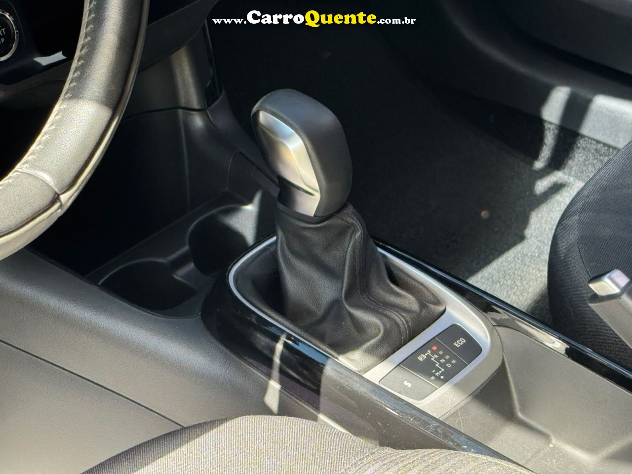 CITROEN C4 CACTUS 1.6 VTI 120 FEEL PACK E 2020 - Loja