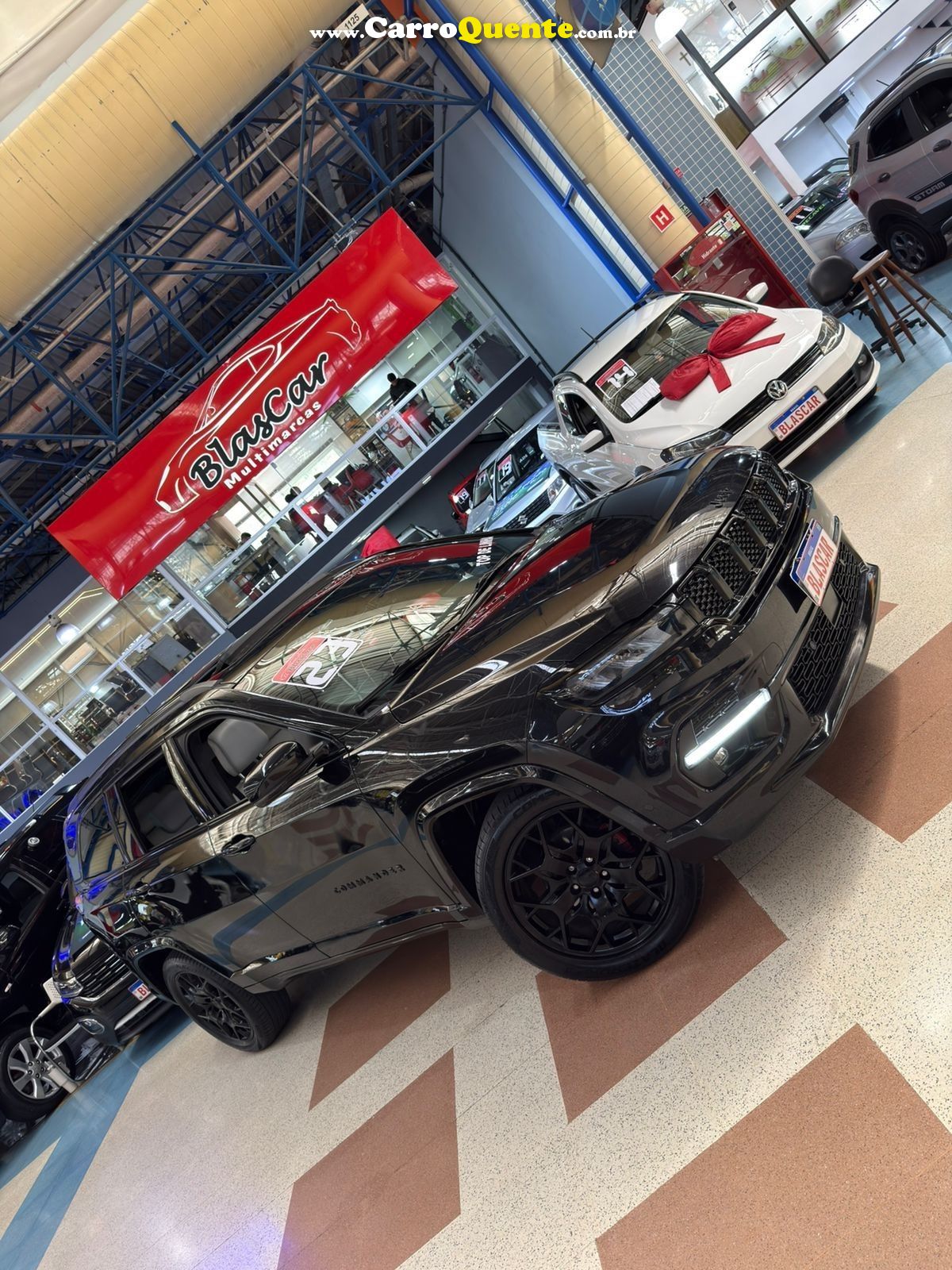 JEEP COMMANDER 2023 - Loja