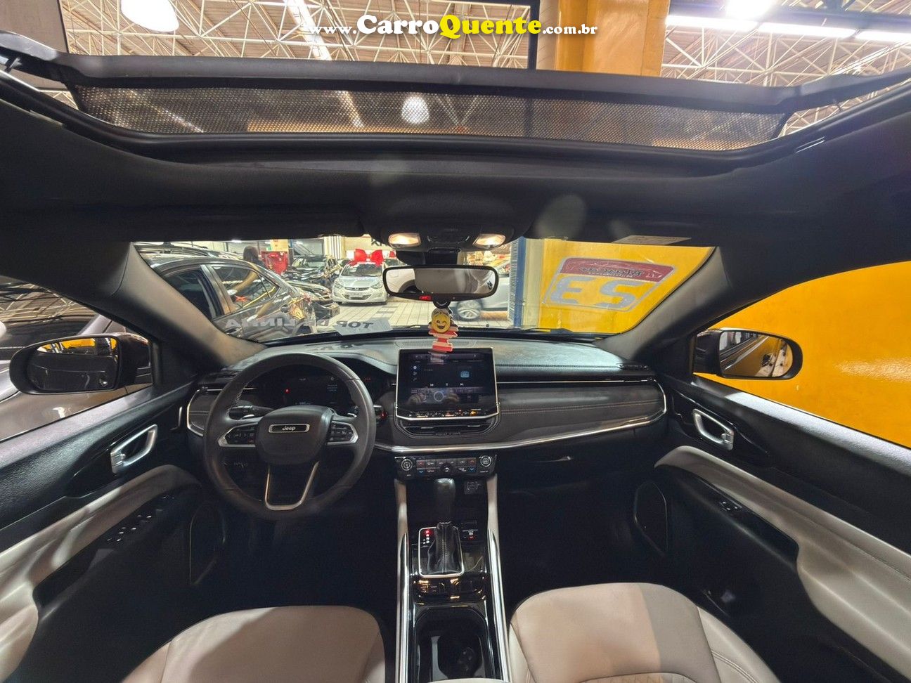 JEEP COMMANDER 2023 - Loja