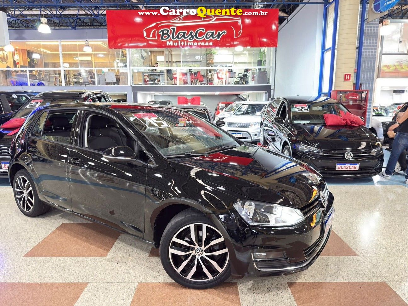 VOLKSWAGEN GOLF 2015 - Loja