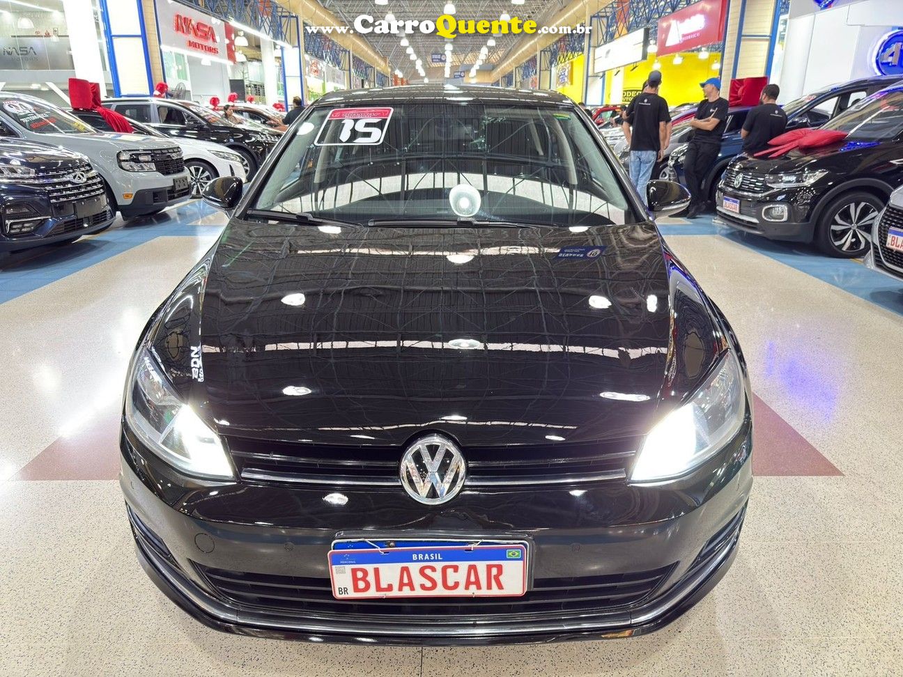 VOLKSWAGEN GOLF 2015 - Loja